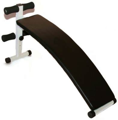 Скамья для пресса BodyGym TA-2317 Спортивная скамья для пресса, имеющая специальную изогнутую форму. Классическая стальная конструкция данной модели имеет возможность регулировки по высоте. Скамья оснащена антистатическим эмалевым покрытием, комфортабельными подушками и большими мягкими грифами для достижения максимального удобства во время тренировок. Складывается для хранения. Максимальный вес пользователя: 100 кг.
