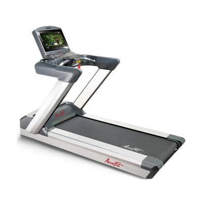 Беговая дорожка AeroFit X6-T 18,5"LCD ​Новая беговая дорожка AeroFit X6-T 18,5"LCD имеет надежный мощный двигатель переменного тока, номинальную мощность 4 л.с., а так же уникальный 18,5-дюймовый жидкокристаллический емкостный сенсорный экран высокой четкости.
Встроенные виртуальные тренировочные программы обеспечивают профессиональные тренировки на фоне виртуальных ландшафтов со всех уголков мира.
Встроенная технология Ethernet и Wi-Fi соединение обеспечивает пользователю доступ к интернет услугам.
Многослойное износостойкое беговое полотно с ортопедическим эффектом.
Надежный мощный двигатель переменного тока имеет номинальную мощность 4 л.с. Пиковая мощность мотора составляет 7 л.с.
Скорость: 0,8-25 км/ч.
Угол наклона: 0-20%.
Беговое полотно: 555 х 1575 мм.
Габариты (ДхШхВ): 223 х 95 х 162 см.
Максимальный вес пользователя: 180 кг.
